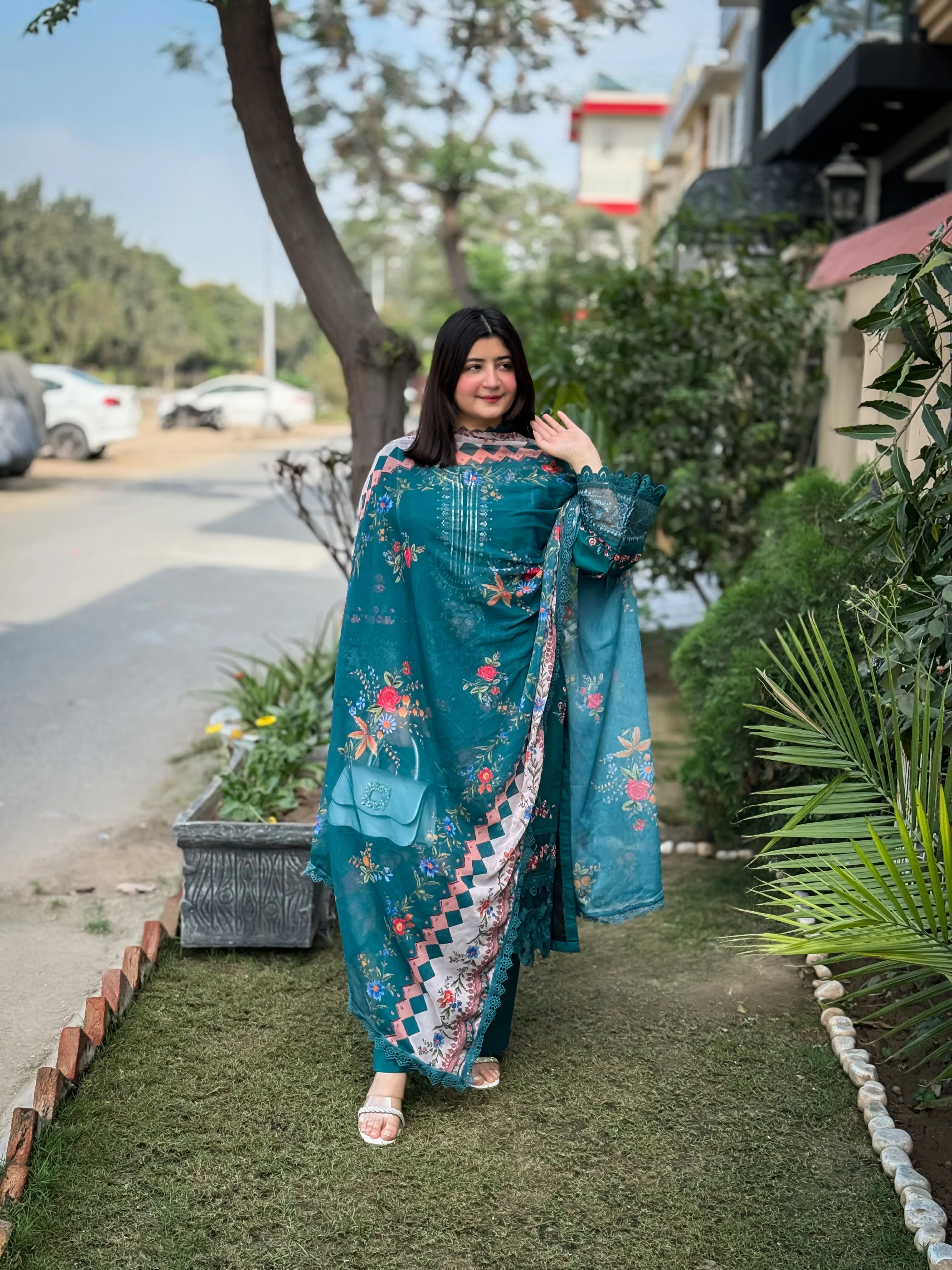 M UMZFJR-26155 - Image 3