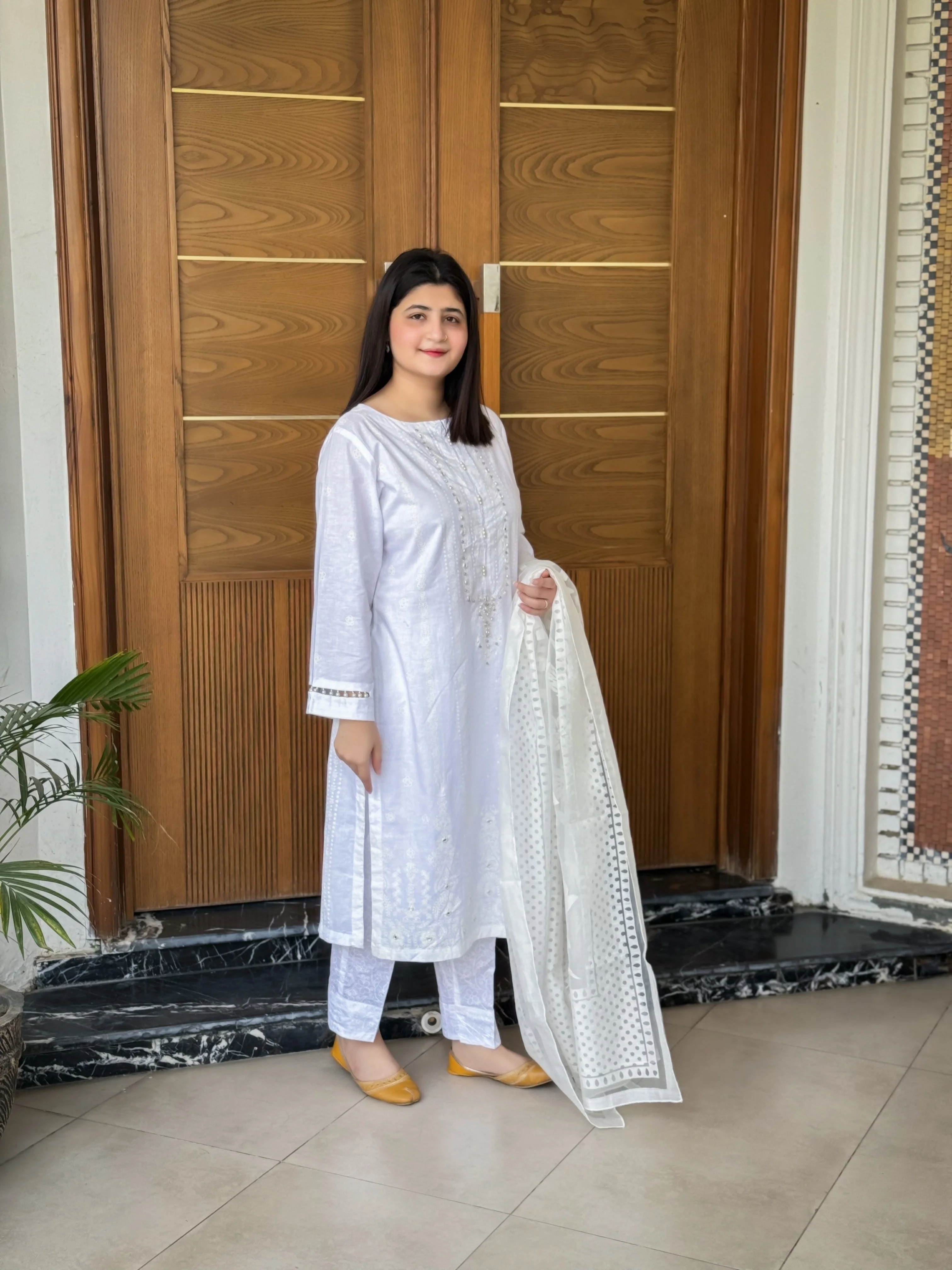 M UMZFJR-26115 - Image 4