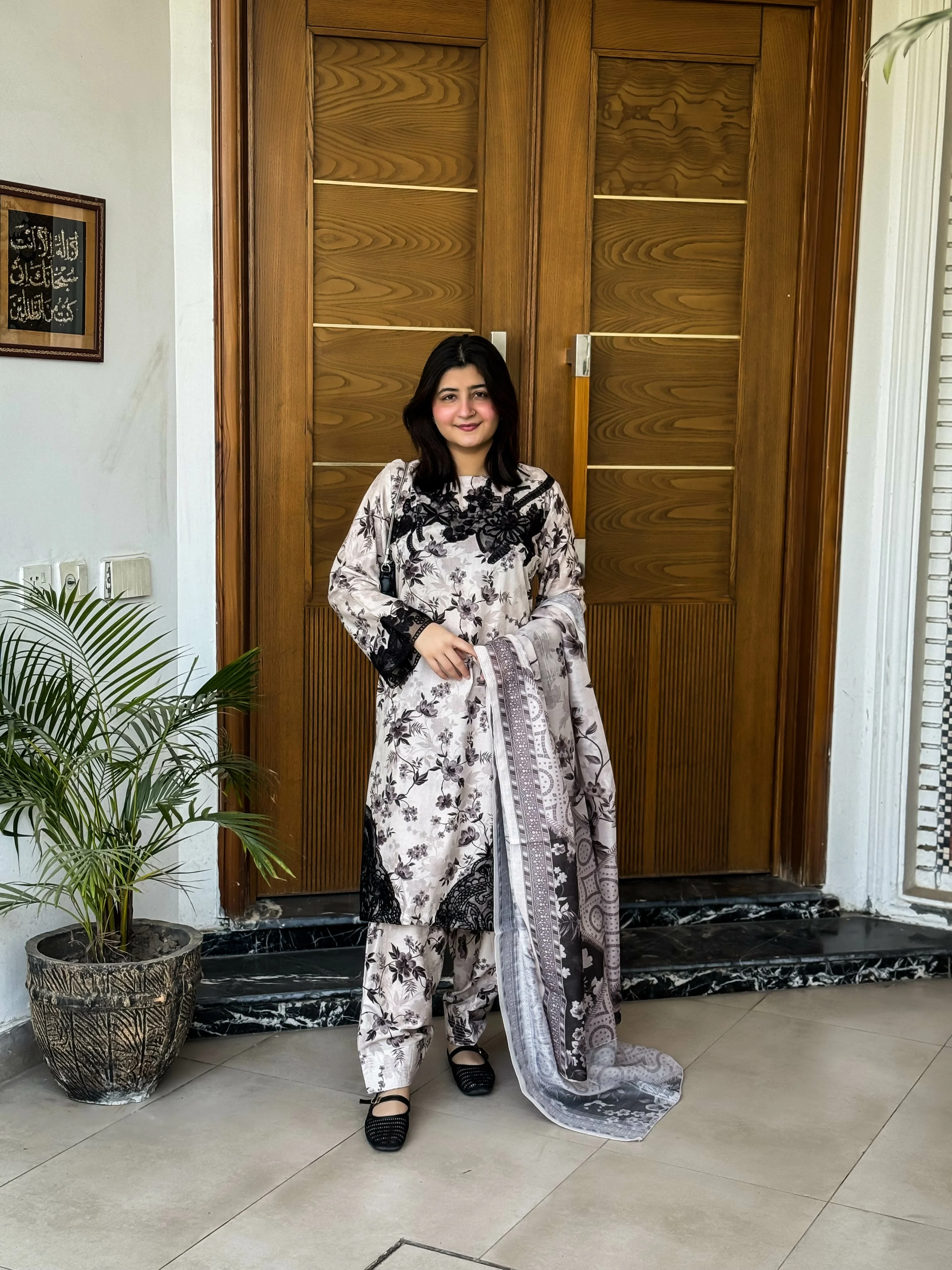 M UMZFJR-26141 - Image 3