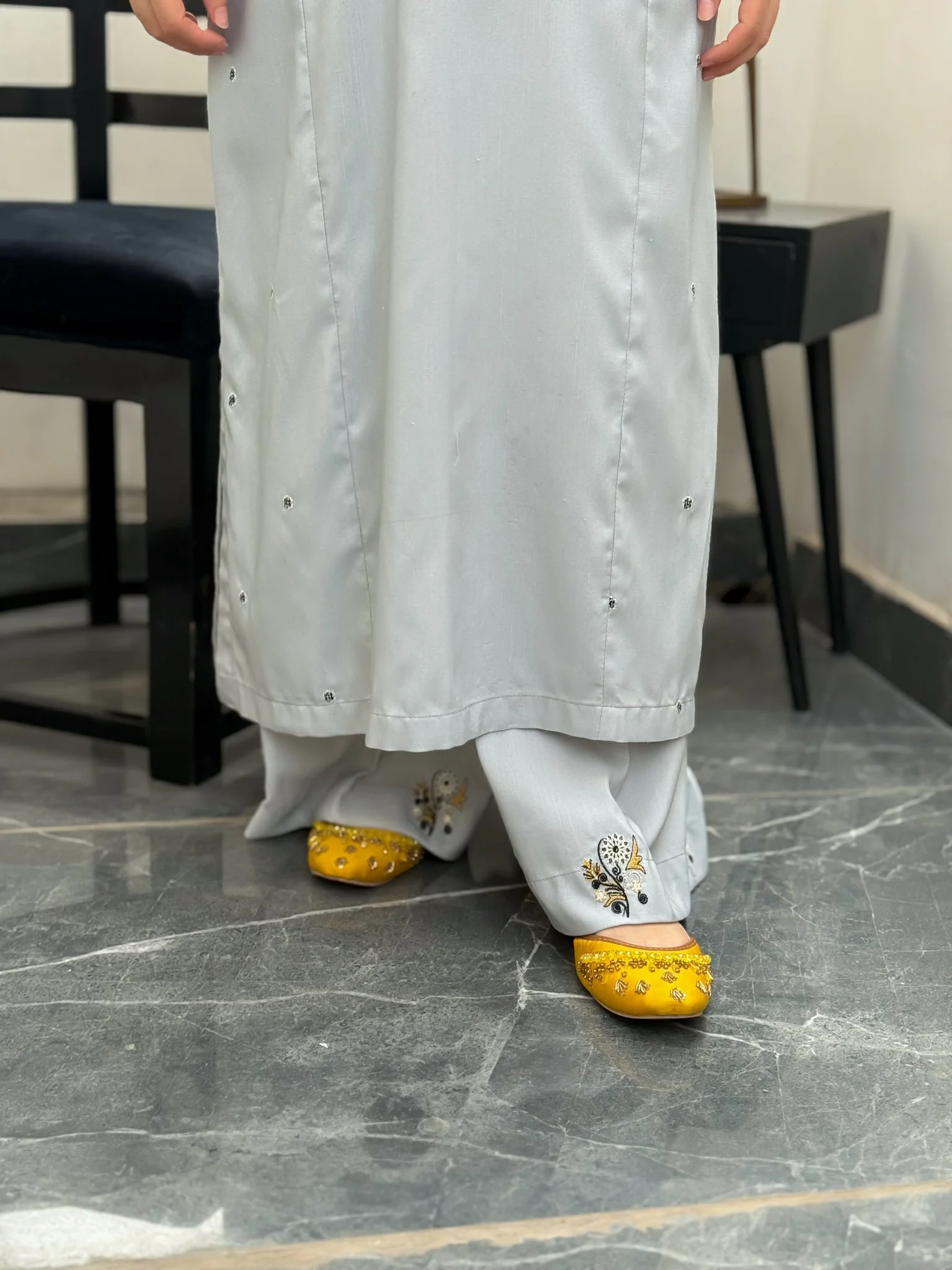 UMZFNV-2039 - Image 9