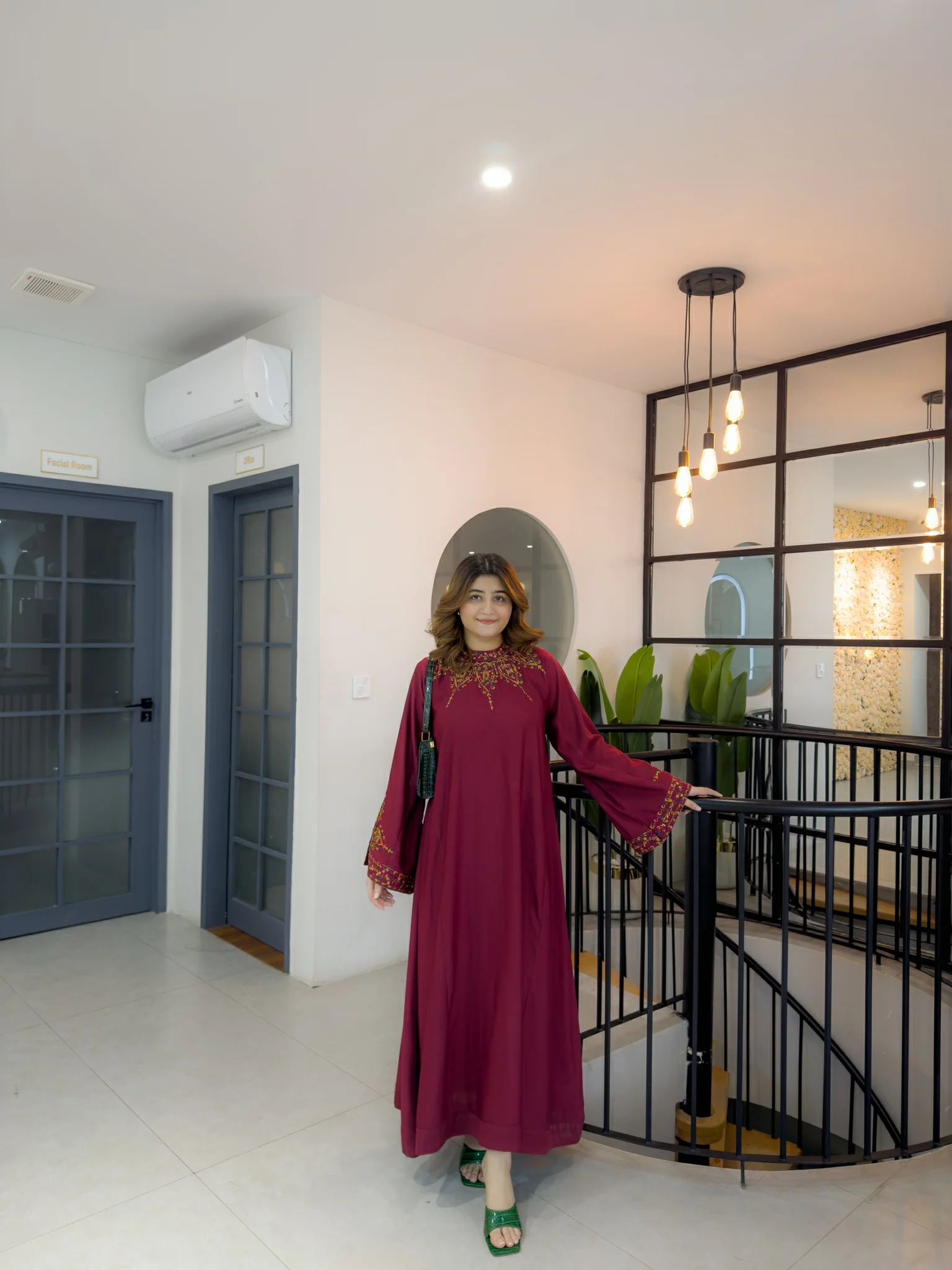 WNT25OCT-1035 - Image 4