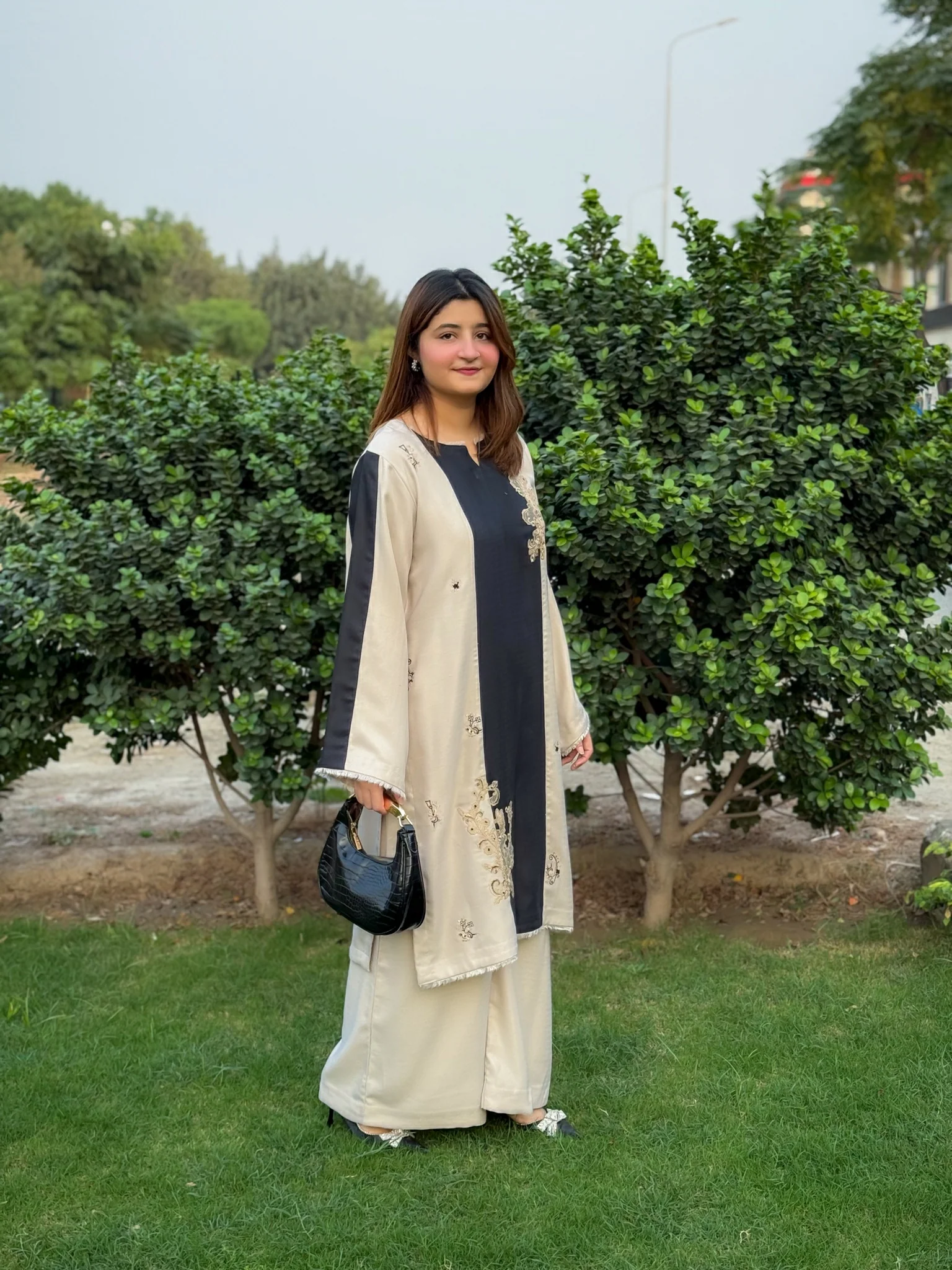 WNT25OCT-1048 - Image 4